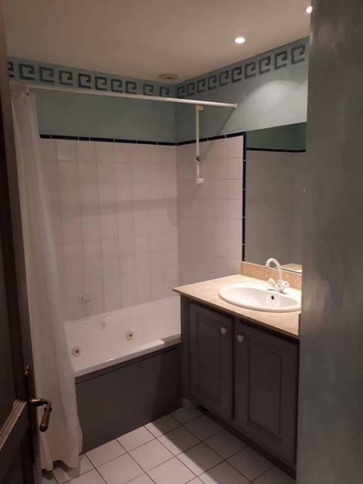 Appartement 7 Chateau Des Gipieres Montbrun-les-Bains Εξωτερικό φωτογραφία
